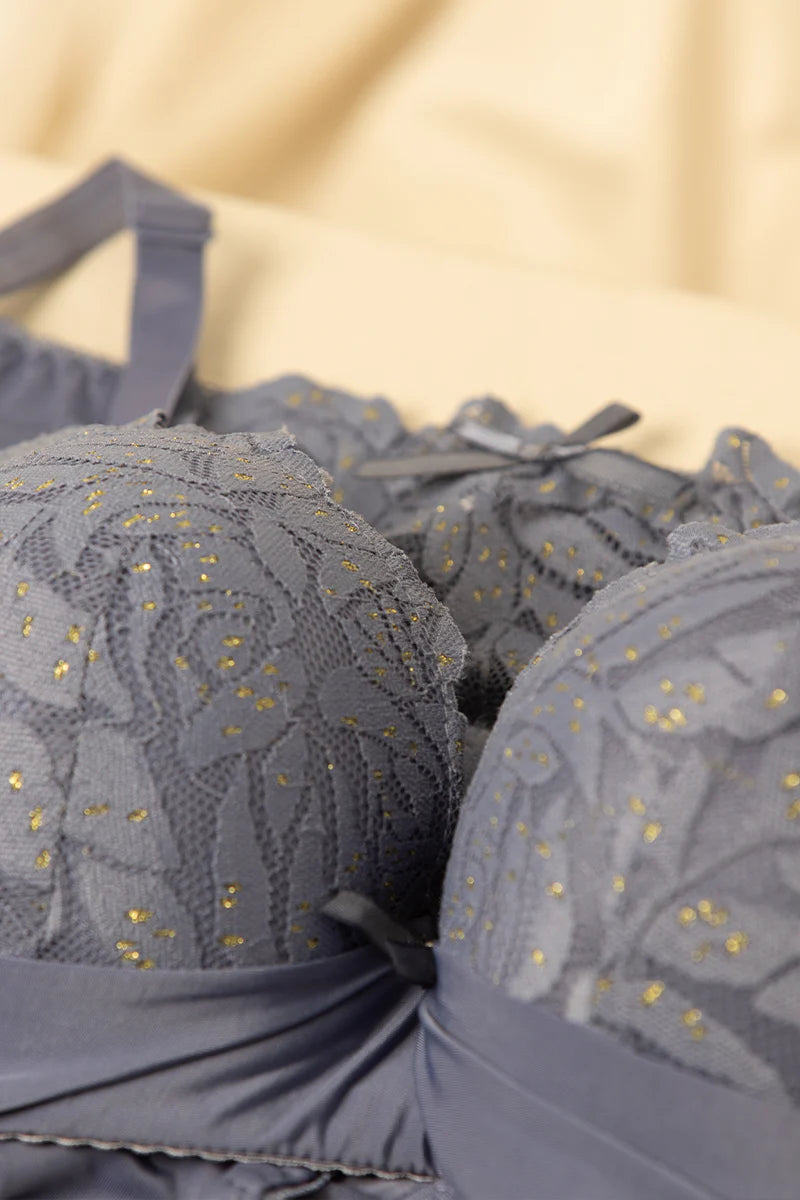 Cozy Unders Heavy Padded Wired Deep Cut All Over Net Glitter 3/4th Coverage Side Support Bra Panty Set